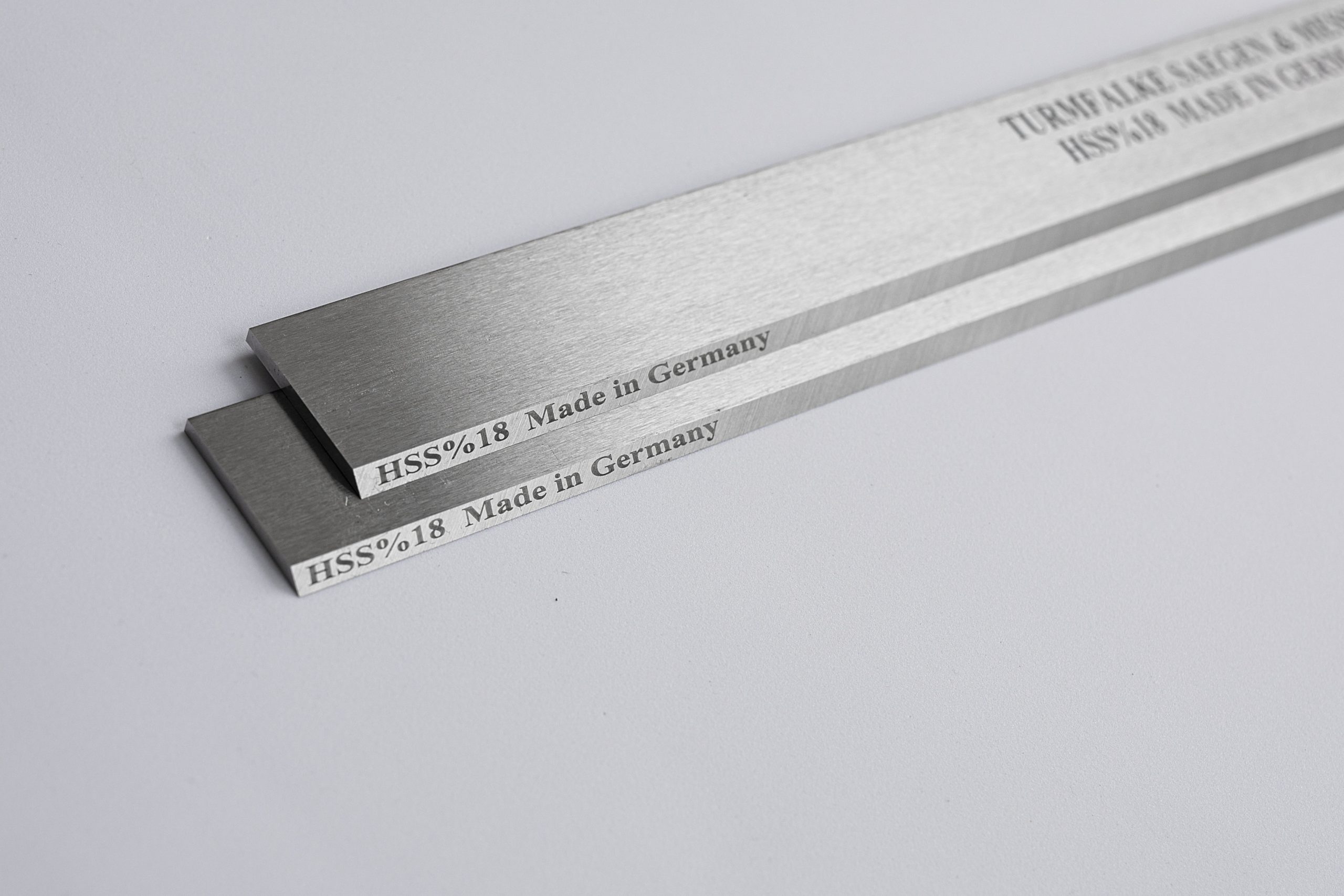 3 Stück HSS%18 Hobelmesser HOLZMANN (10000659) 3 Stück HSS%18 Hobelmesser HOLZMANN (10000659)